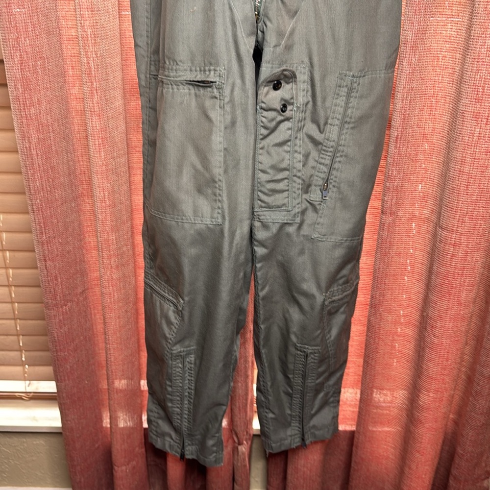 TOP GUN MILITARY FIGHTER PILOT UNIFORM FLIGHT SUIT NAVY USAF MENS 40L, CWU-27P. - Picture 2 of 15